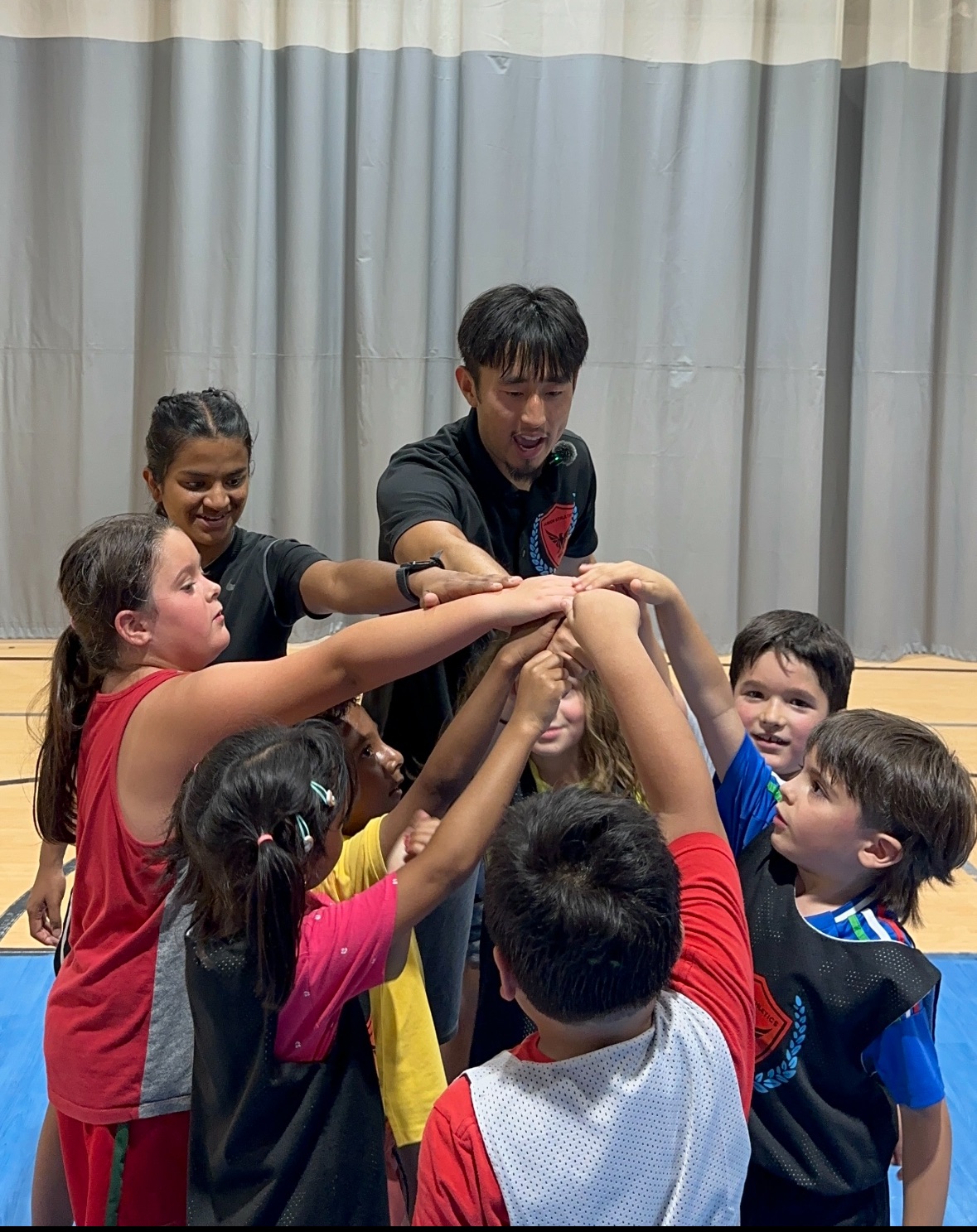 Kids basketball ages 5–8